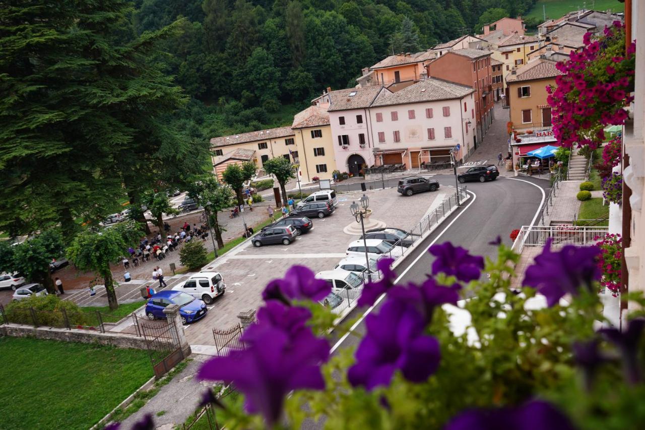 Hotel Baldo Ferrara di Monte Baldo Εξωτερικό φωτογραφία